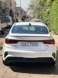 فورتي 2023  GT line نص فول وارد امريكي  ضربه خلفيه لا حار ولا صبغ فقط ...