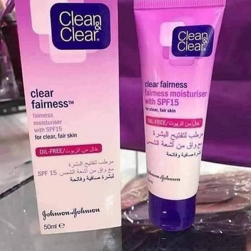 واقي شمس كلين كلير 𝗖𝗹𝗲𝗮𝗻 & 𝗰𝗹𝗲𝗮𝗿

يحمي البشرة من اشعة الشمس وفيه نسبة مبيض

ومرطب لتفتيح البشره لبشره صافيه وفاتحه 

وهو طبي وخالي من الزيوت و الكيماويات اي ليس له اثار جانبيه نهائيا
 يناسب البشرة الدهنية والجافة 

كريم "كلين أند كلير" 

مرطب لتفتيح البشرة

* مرطب لتفتيح البشرة مع واق من أشعة الشمس𝗦𝗣𝗙 12 لبشرة صافية و فاتحه 
* يساعد على تفتيح البشره
* يساعد على منع ظهور الحبوب.
* واقي من أشعة الشمس 𝗦𝗣𝗙 15
* يظهر صفاء بشرتك ولونها الفاتح خلال 4 أسابيع من الإستخدام

السعر 7 الاف

التوصيل لجميع المحافظات 4 الاف


**إذا كنت صاحب هذا الإعلان وتريد حذفه لأي سبب، رجاءا أرسل رسالة إلى الدعم الفني**
