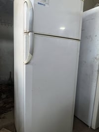 ثلاجة • نظافة ٧٥٪ • استفسار خاص