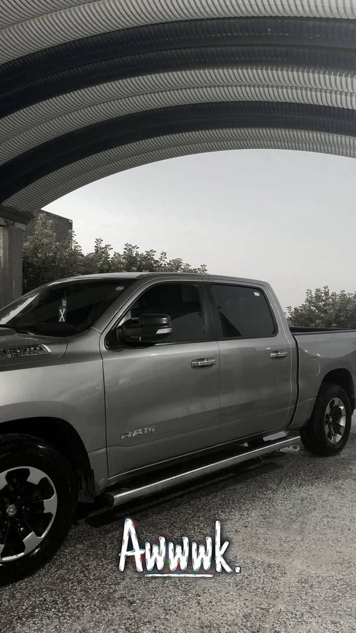 رام بگ هورن 2020 للبيع
محرك 5700 8V
رقم اربيل شمالي 
بيها بارد ب الجاملغ الامامي والجاملغ الخلفي بي دي ار
سياره حلوه نظيفه لتواصل واتساب فقط *********** 
سعر 280
