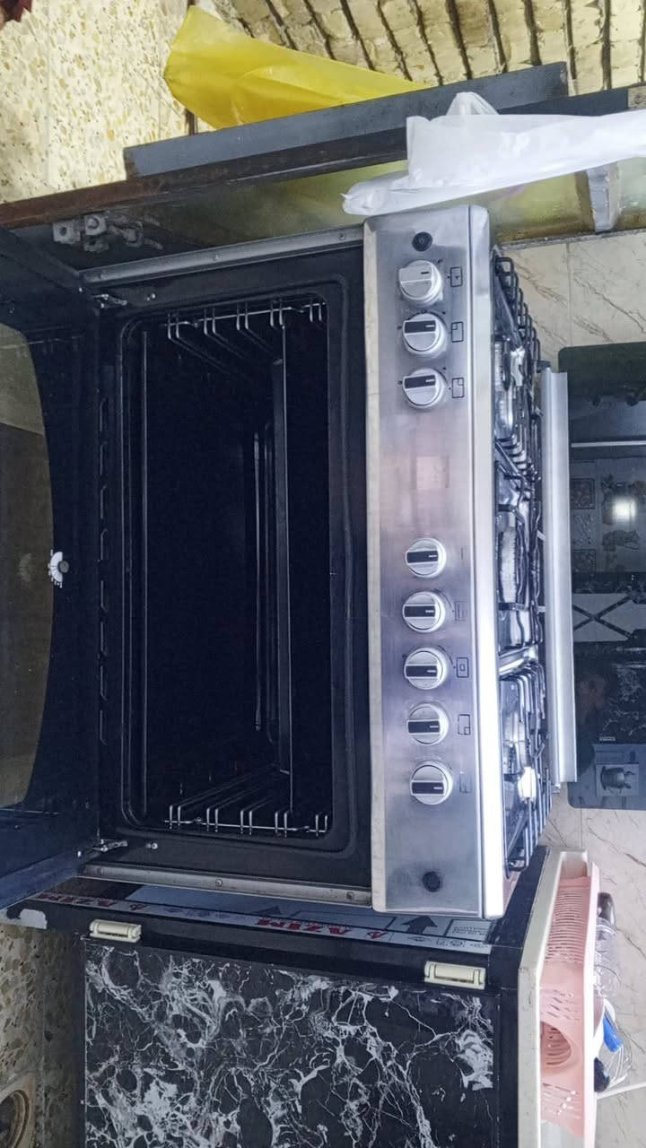 السلام وعليكم طباخ اخو جديد للبيع ما بي نقص خمس عيون يشتغلن و فرن خير من الله طباخ شوف عينك اصلي سعر 300و بي مجال بغداد بياع شرطه الخامسه


**إذا كنت صاحب هذا الإعلان وتريد حذفه لأي سبب، رجاءا أرسل رسالة إلى الدعم الفني**