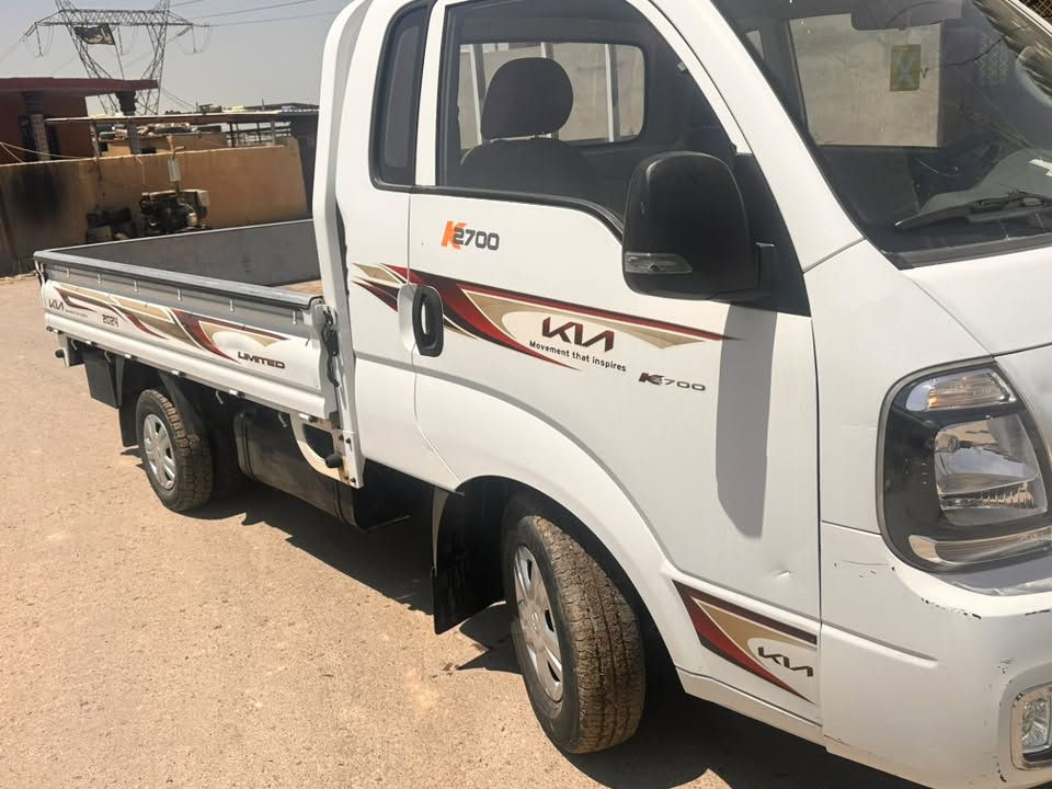 كية حمل موديل 2024 سيارة مكفولة من كلشي بيهة شخطات بسية سعر ١٥٥بيهة مجال تبريد شغال مال شركة ***********
