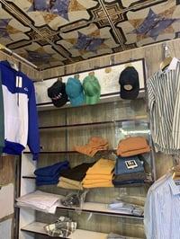 نجف • رف • نضيف