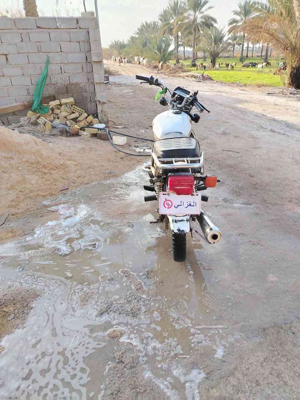 سلام عليكم
دراجه للبيع سيفان موديل 2020
أوراق اصولي كامله مكمله دراجه خير من الله
كل نقص مابيه كامله من تاير للتاير تجي تنكر سلف وتطلع مكلف بنشر مكاني بابل محاويل (***********) (***********)
