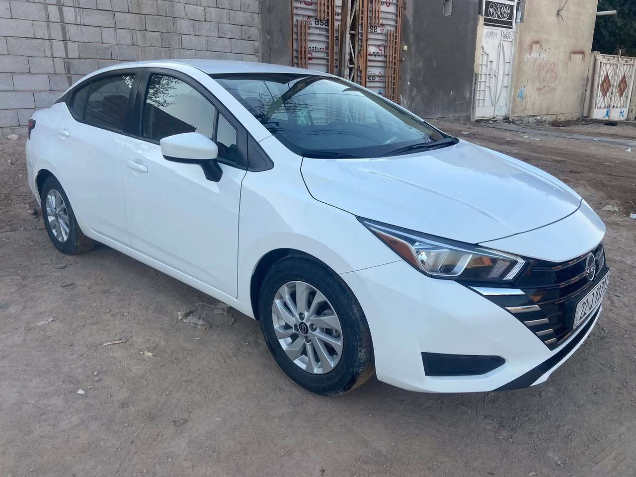 السلام عليكم
نيسان سني خليجي الشكل مكسيكي مديل 2024

رقم اربيل سيارة جديدة وجاهزة اي نقص ما بيهة 
بيهة بارد قبق الجنطة فقط ماخذهة زيرو
***********
مكاني الزبير دور الضباط مقابل الشقق الحمر
السعر ١٣٨$ بيهة مجال بسيط حك الجية
