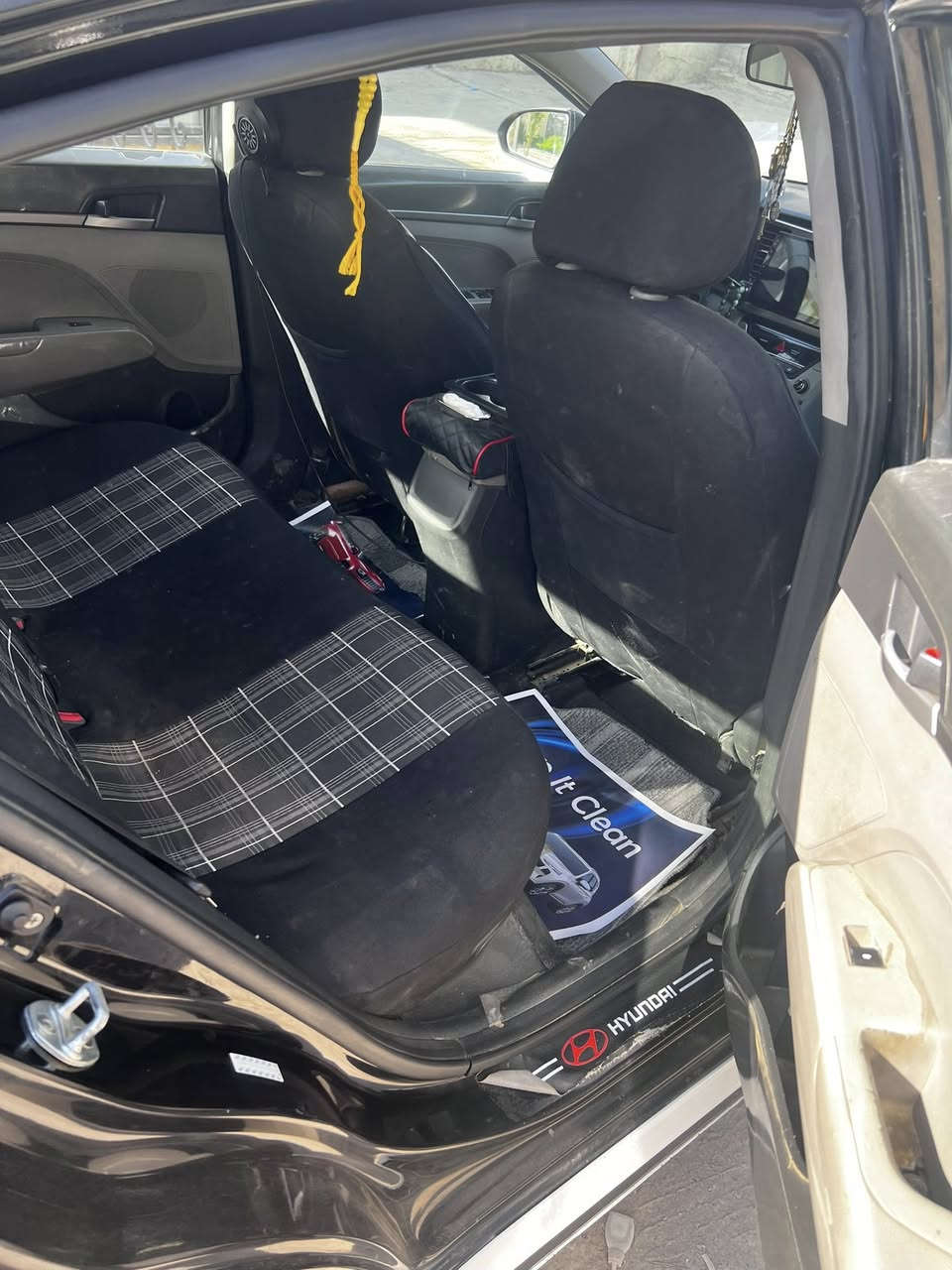 النتر 2018 سياره كله شغاله  حادث امريكا بسيط وبيه رصعات ناعمه جدا اثر حالوب بلعراق *********** السعر 125وبيه مجال
