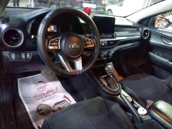 للبيع: كيا فورتي 2021 أمريكي 🇺🇸

بدون صبغ 

مكينه وكير شرط.     

نظيفه جدًا

بدون دواخل 

بوند مبدل فقط

المسافة المقطوعة: 89,000 ميل 🛣️

سنويه 2027 تسقط

📞 *********** | ***********

السيارة نظيفة وحقها ممتاز! 🚗✨

السعر 15.000$ بيها مجال شي قليل موصل
