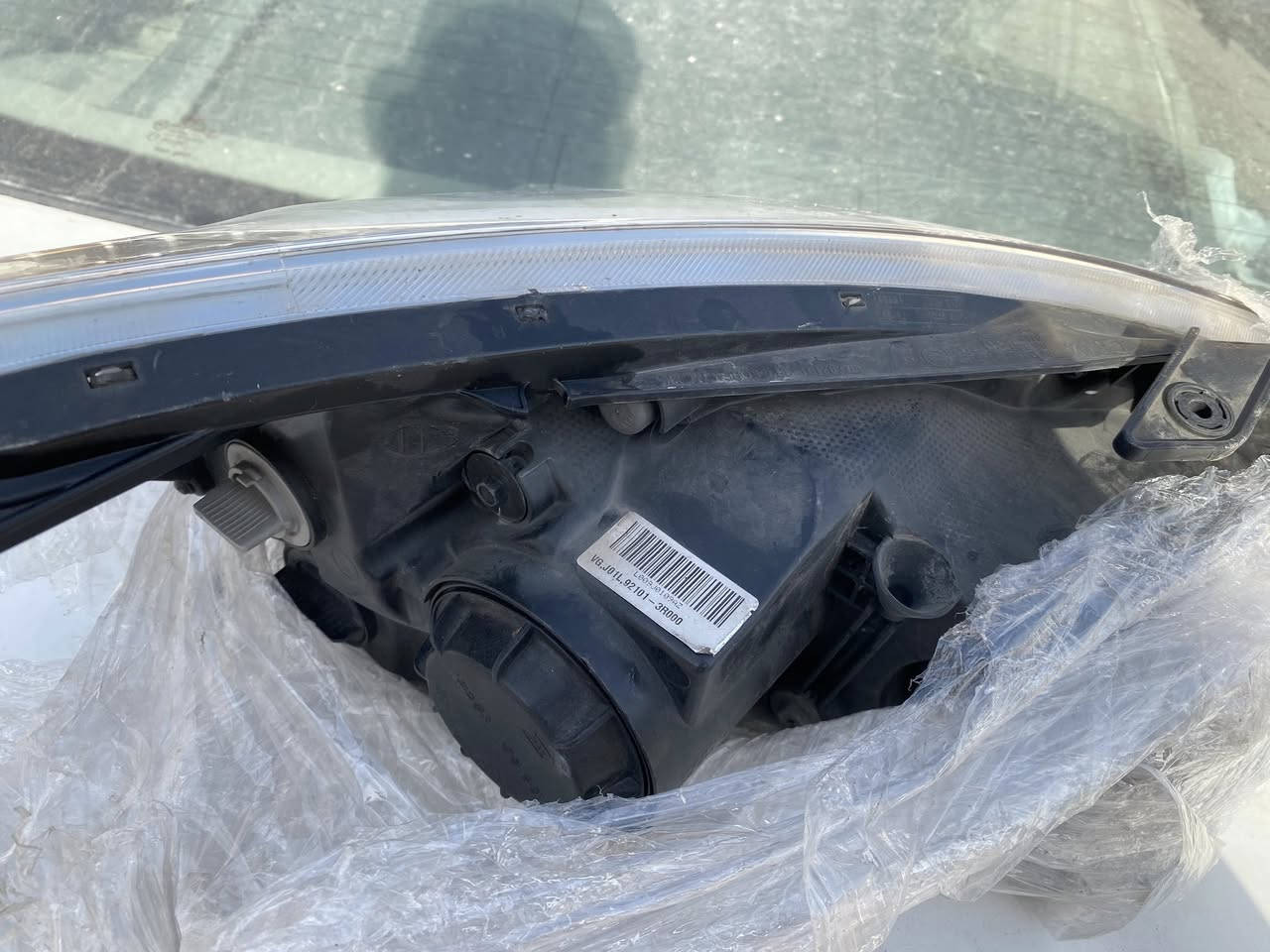 ماصده كيا كادنزا 2011/2013 تفصيخ حاويه ( جهةًالسائق) فقط يوجد توصيل لكل المحافظات ***********
