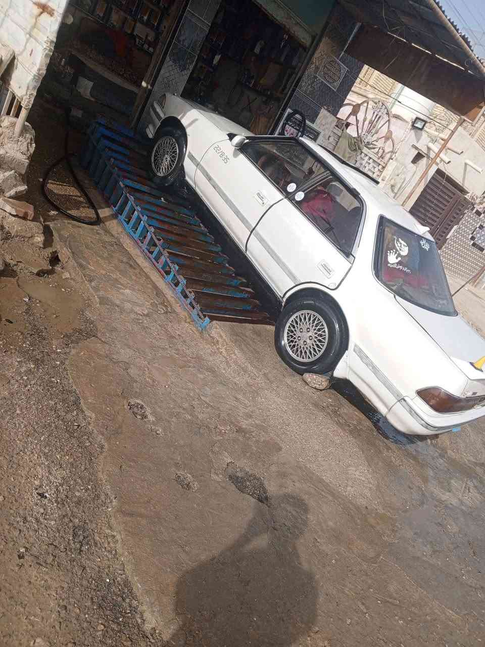 سلام عليكم 
سياره مارك مصطره 
موديل 91 
سياره جاهزه مال جناي 
حداديه خير من الله 

محرك ونجي خير من الله ترايك وين ما تريد 

تبريد وي السويج 
سياره شوفت عينك مال جناي 
عندي وكله بيه تحويل ثاني يوم
سنويته ال 28  

المكان الشطره السعر 45وبيه مجال بصيط 
رقم الهاتف ***********
