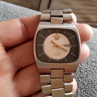 ساعه سايكو ياباني ١٧حجر اوتماتيك السعر ١٠٠الف مكاني بغداد الحريه ٠٧٧١٤...