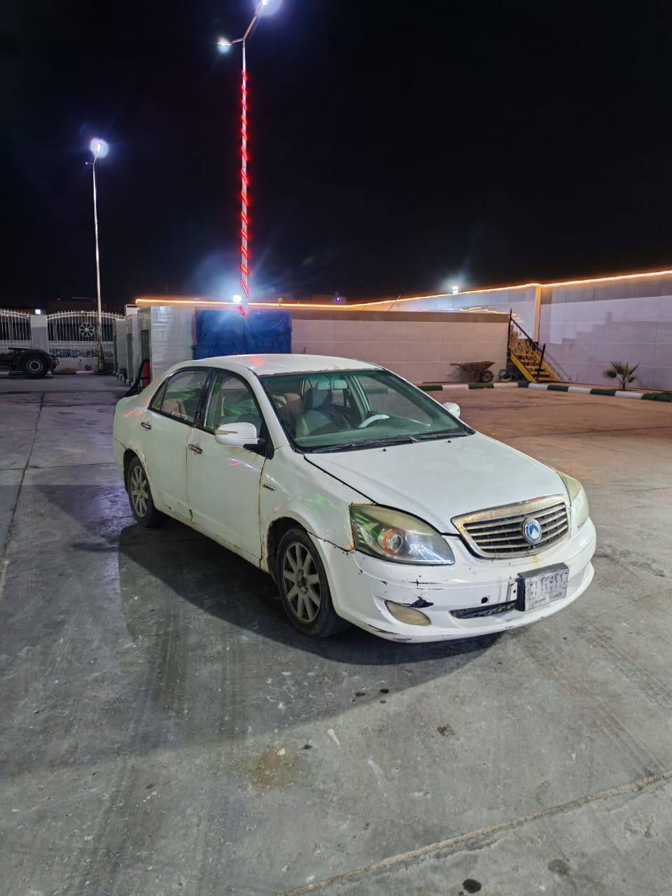 السلام عليكم جيلي موبل كير مكينه كورله بيكاتشو رقم بصره 
رقم بصره سنويه بعدهي ما منتهيه يرادله ترتيبات قليله تبريد شغال السعر 35 أو بيه مجال قليل *********** السياره خير من الله
