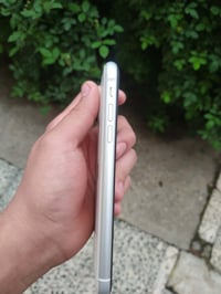 ايفون اكس ار محور 13 لزكه بس ذاكره 64 بطاريه72 مبدل فقط شاشه فيس ايدي ...