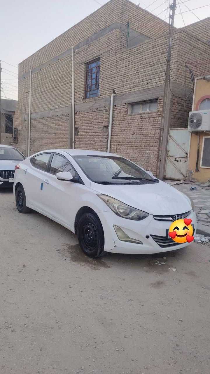 سلام عليكم النترا موديل 12 رقم ذي قار لون أبيض وكاله بسمي راعيه يمي كير ومحرك كارتون محرك 1600حداده 80 100 منضومه تبريد ثلج حساسات لايت لد ضربه سياره جاملغ وبنيد تبديل وبيه رشات قليل فقط شاشه كبيره اشاره بلمرايه وبعد بيهه مواصفات ملاحضه الفلوس نفقد مابقي فلوس  العنوان ناصرية مركز الفداء السعر 78 وبيه مجال  مامتواجد واتساب  رقم الهاتف ***********
