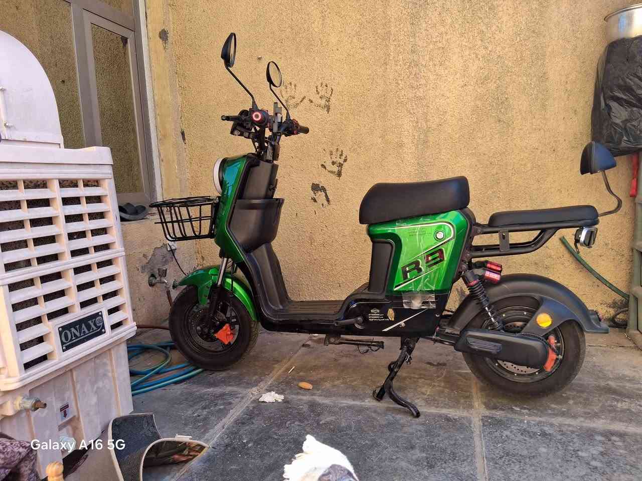 دراجه شحن نوع R9جديدة ما ماشية استخدام اسبوع السعر 425 الف الرقم ***********
