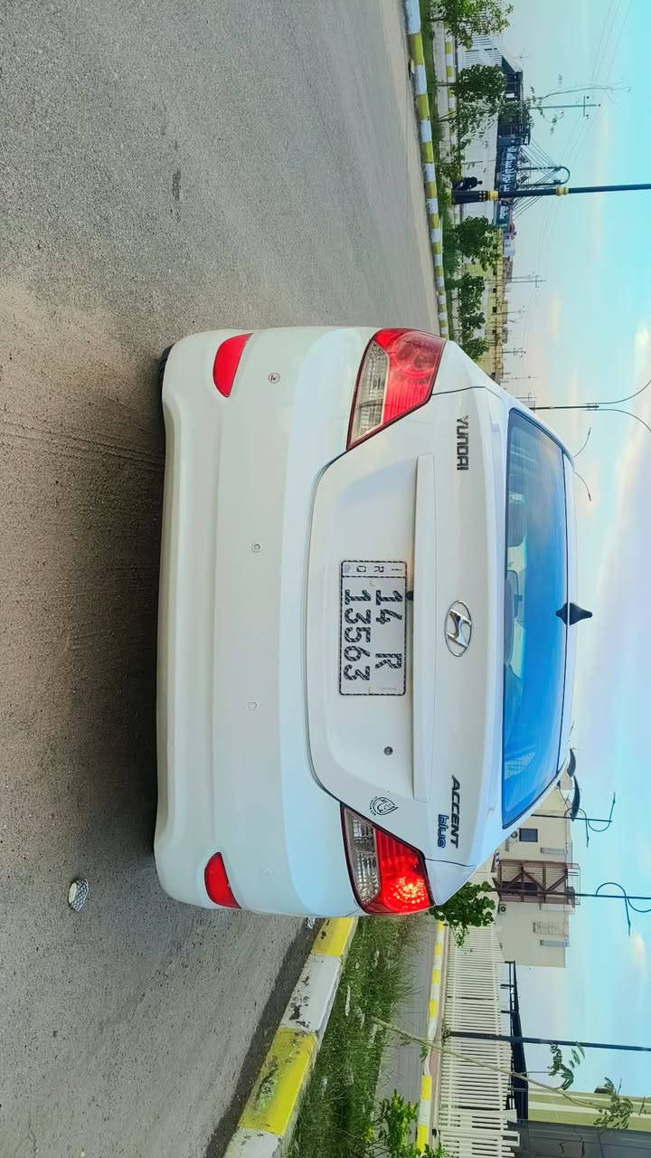 اللهم صلي على محمد وال محمد
للبيع اكسنت موديل 2012خليجي
رقم بصره دولي تحويل ثاني يوم سياره جديده 
مكينه وكير 1600مكفولة
تخم تاير جديد تبريد 🥶🥶 حداديه جديده  سياره بيه صبغ مقدمت بنيدودوسه وباقي مكفول من تبديل وصبغ وضربه وسعر 82وبيه مجال للاستفسار على رقم ***********مكانه الناصريه مركز
