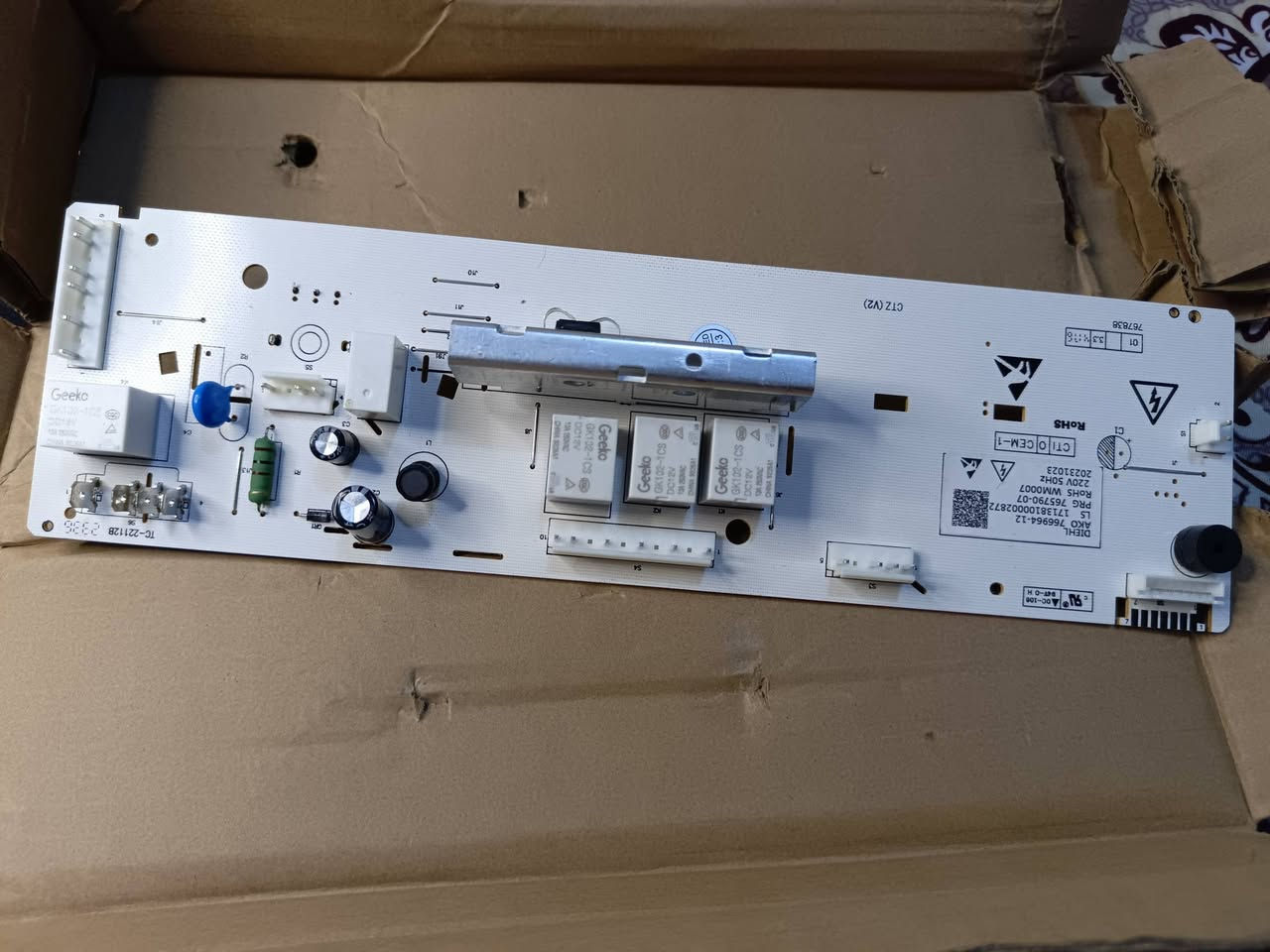 بحثت عنه طلعلي عقل مال غساله 🗿💔
انطونه سعر وبالعافيه


**إذا كنت صاحب هذا الإعلان وتريد حذفه لأي سبب، رجاءا أرسل رسالة إلى الدعم الفني**