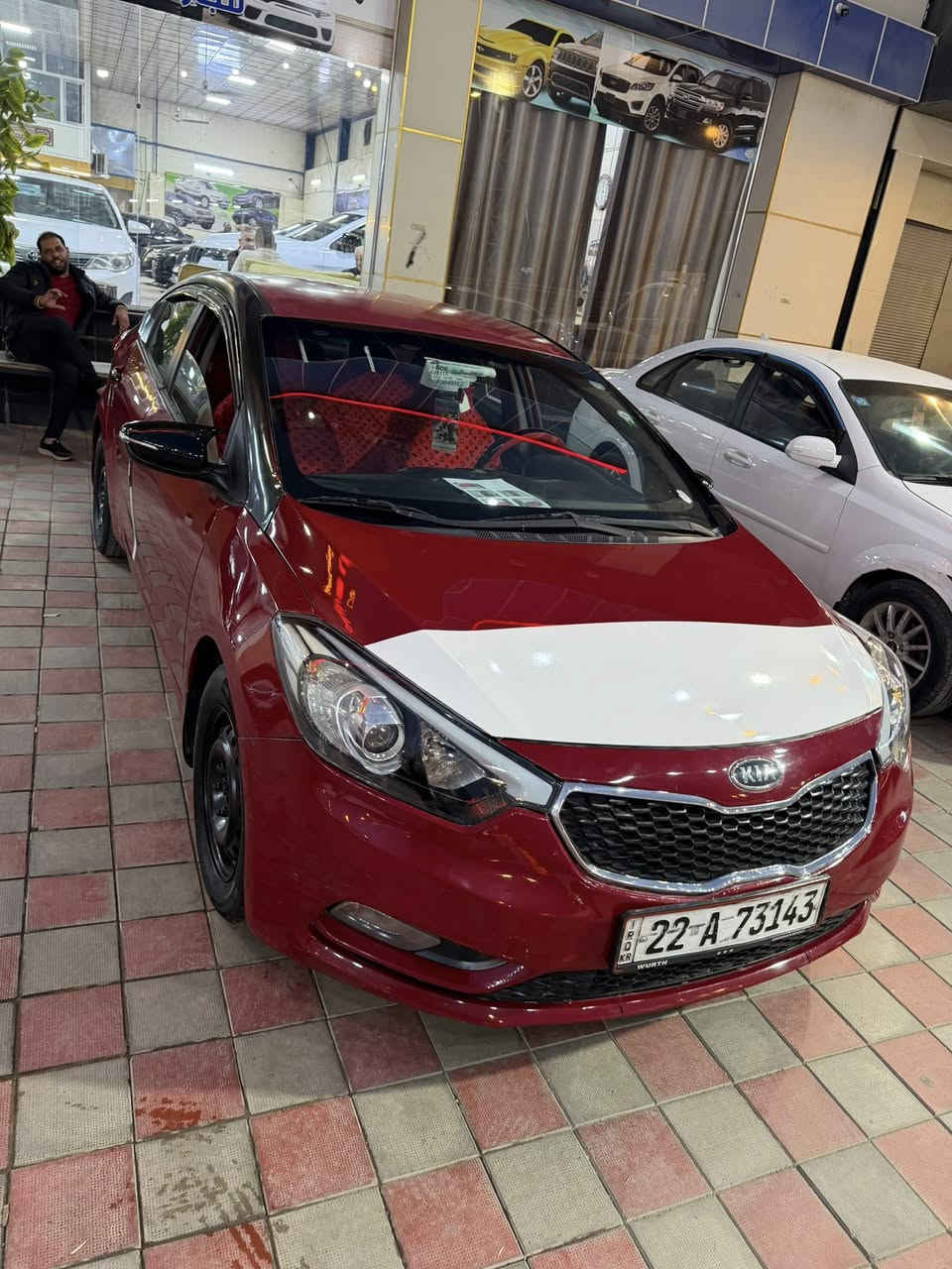 اخوان
كيا سيراتو
موديل 2013 
خليجي
رقم شمالي 
صبغ 3 قطع سونار موجود
جاهزه 
كير مكينه
حداديه
السعر 97 بيها مجال 
*********** زيد الجبوري
