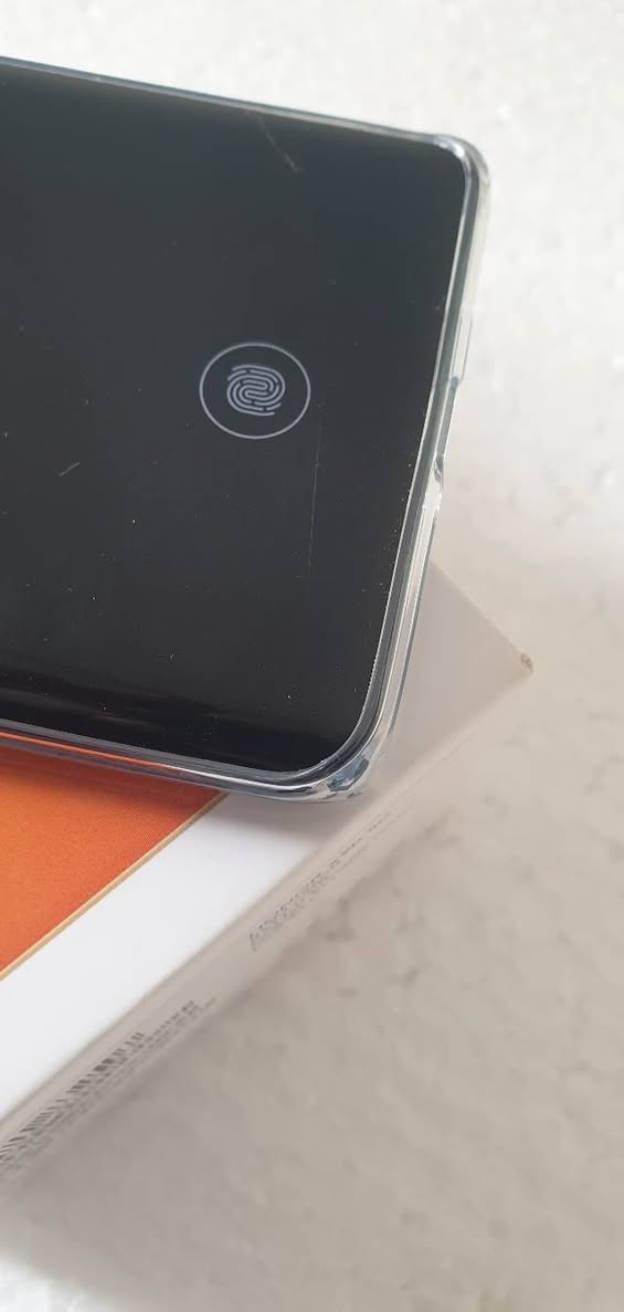 هونر x9b بي فقط هاي الضربة و الفطر خفيف بالشاشة جهاز مكفول و شرط الضمان سعرة 200 الف
ملحقاتة كارتون فقط 
الجهاز مكفول و شرط الفحص و الضمان 
الشراي يتواصل وياي على خاص


**إذا كنت صاحب هذا الإعلان وتريد حذفه لأي سبب، رجاءا أرسل رسالة إلى الدعم الفني**