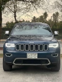 ‏‎جيب شيروكي موديل 2020  امريكي ‏‎ ماشيه 63الف mi رقم بغداد. 💯 بصمه‎ ⁃...