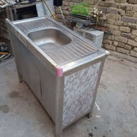 كاونتر ابوالسنكي قياس متر وعشره نضيف بس اللزكه تعبانه ب 60بي مجال قليل...