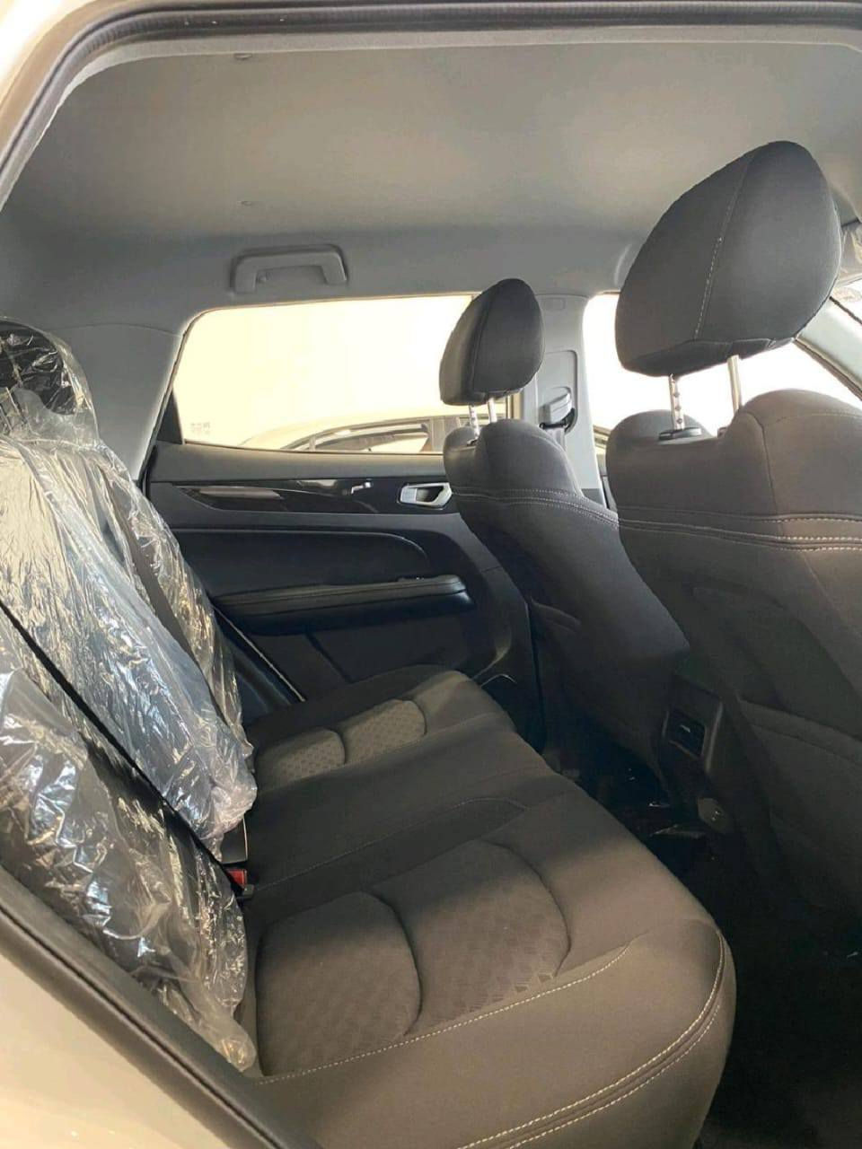 Kaiyi x3 2024  
مکینە1.5بەنزین زۆرکەم سەرف دەکات
هیچ لێدراوی نیە 35هەزارڕۆشتووە
کامل مواسەفاتە گێڕتۆماتیک جام کارەبای قفل مەرکەزی بەسمە ڕادار کامیرە عاسە ئەی بی ئێس چوارتایە نوێی لەژێرە تەنیاکوشن جڵد نیە لەگەڵ ئاوێنەشەفت نیە سیارەکەم بەناوی خۆمە سیارەکەم عایلە زۆرپاکە نرخی 110$مجالکی کەمی تێدایە ۰۷٥۰٤٦۳۳٦٥۷ڤایبەرووتساپی لەسەرە کێ موشتەریە بانامەبنێرێت یان تەلەفۆن بکات شوێن هەولێر بحرکە أربيل, العراق
