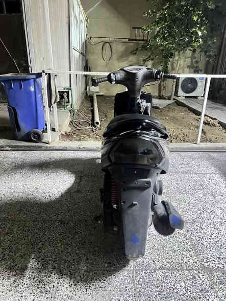 السلام عليكم 🫡 
ماكس عدلة للبيع الدراجة خير من الله مكينة حلوة مجفتة صارلها أسبوع دراجة بيهة نقص بنزات تبديل ابريكها خفيف عدة ذن اي نقص ما بيها واني مرتبها ومداريها دهن وبانزين العنوان العبيدي قرب النزلة مال تربية القديمة والسعر 550$ وبيها مجال رقم الموبايل ***********وبي واتساب هم
