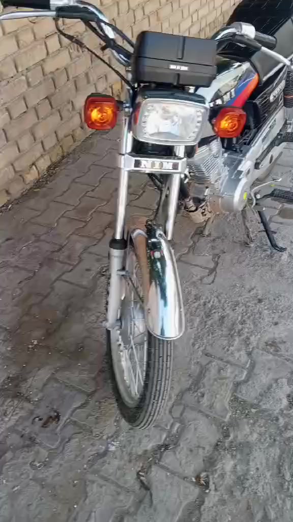 اربعه كير اوراق سكنر مديل 26 صارلها شهر من طالعه من الوكيل للبيع دراجه مكفوله كفاله عامه السعر 750 قفل  اي ستفسار انتصل على رقم *********** ما متواجد على خاص
