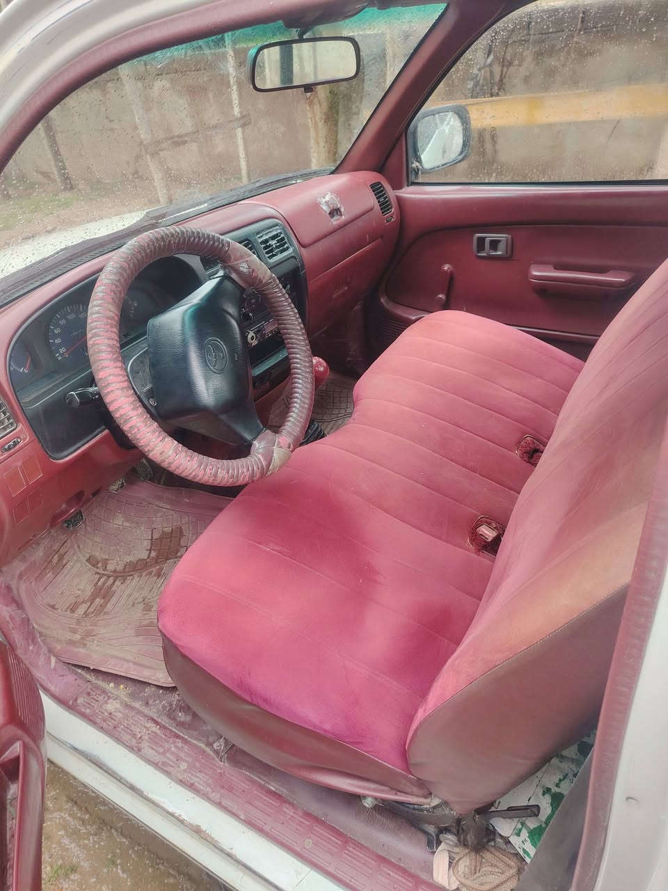 السلام عليكم بيكم 2001 فلاحي محرك شركة ما مفتوح شرط فقط تبديل باب نفر تبديل شركة مابيها صبغ رقم نينوى انكليزي سيارة مكفولة سعر 112بيها مجال اتصل على الرقم ***********
