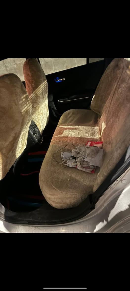 سلام عليكم جارجر مديل 12 ارقامه ضايعه مكينه كفاله الكير كام كهربائيات كله شغاله بس خليت عصارات وكام لكير تواصل ع رقم *********** سعره 110
