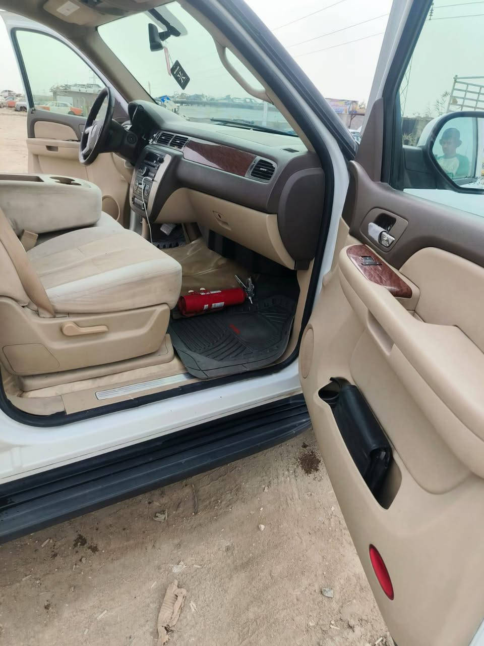 سياره يوگن بتره موديل2010 سياره دخول جديد قطريه  كفاله عامه من الگص والصبغ والعيب
سعر السياره 70 ورقه وبيه مجال قليل سياره جاهزه مابيه نقص 
المكان ذي قار المركز 
للاستفسار الاتصال ***********
