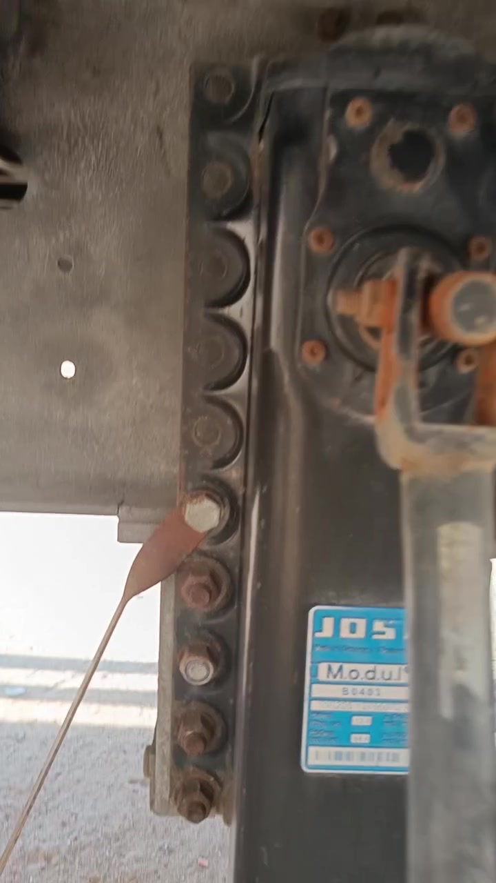 البيع عربانه تخم تيره شمتزه منفيس /سعره 65بيه مجال الشراي ***********
