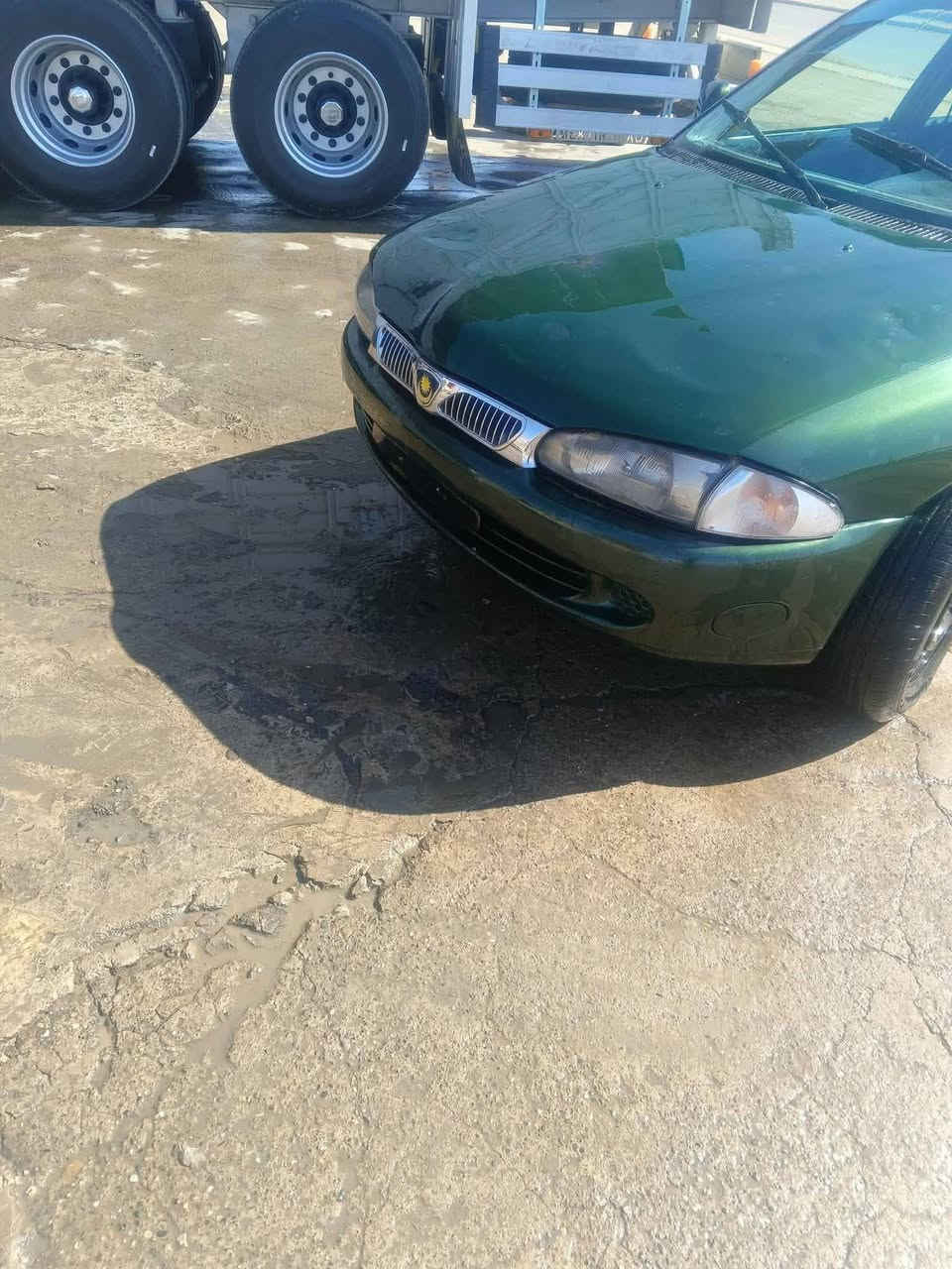 السلام عليكم سياره البيع ابروتو كير ومكينه بشرط فول عادي رقم جديد مصطره والسيارة بسمي السيارة تبريد شغال  تدفئه هذا رقمي ***********
