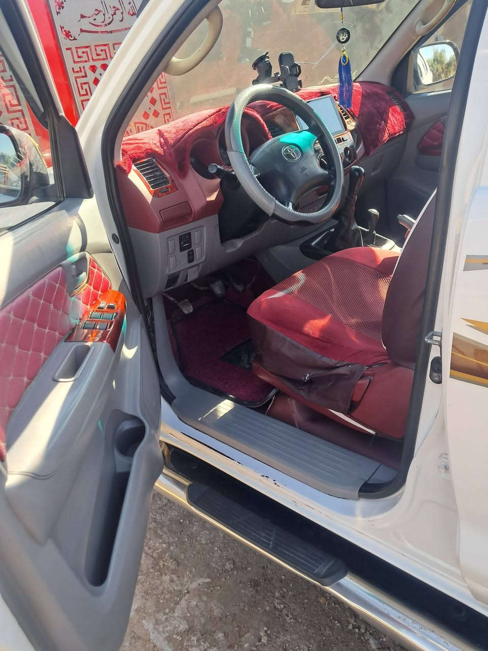 السلام عليكم
تيوتا هايلوكس موديل 9 كير عادي سنويه ورقم جديد بأسمي 

شاصي 22كير محرك كفاله لاتنقيص ولاتبخير تبريد تدفئه شغال فور ويل شغال ضرر جاملغ وبنيد بدون دواخل سونار موجود 

السعر 162وبيها مجال مكانها واسط العزيزيه

***********
