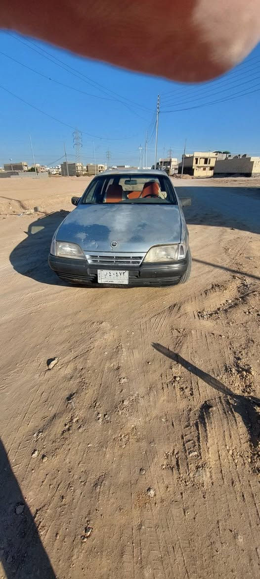 اوبل ستيشن موديل 1987 مشروع وطني تحويل مباشر رقم انبار كير عادي محرك 2000 سياره  بلاديه  سعر  27 وبيه مجال  ***********
