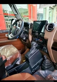 لاندكروز ٢٠٢٤ • دبل تيربو • ماشي ١٤٠٠٠ كم