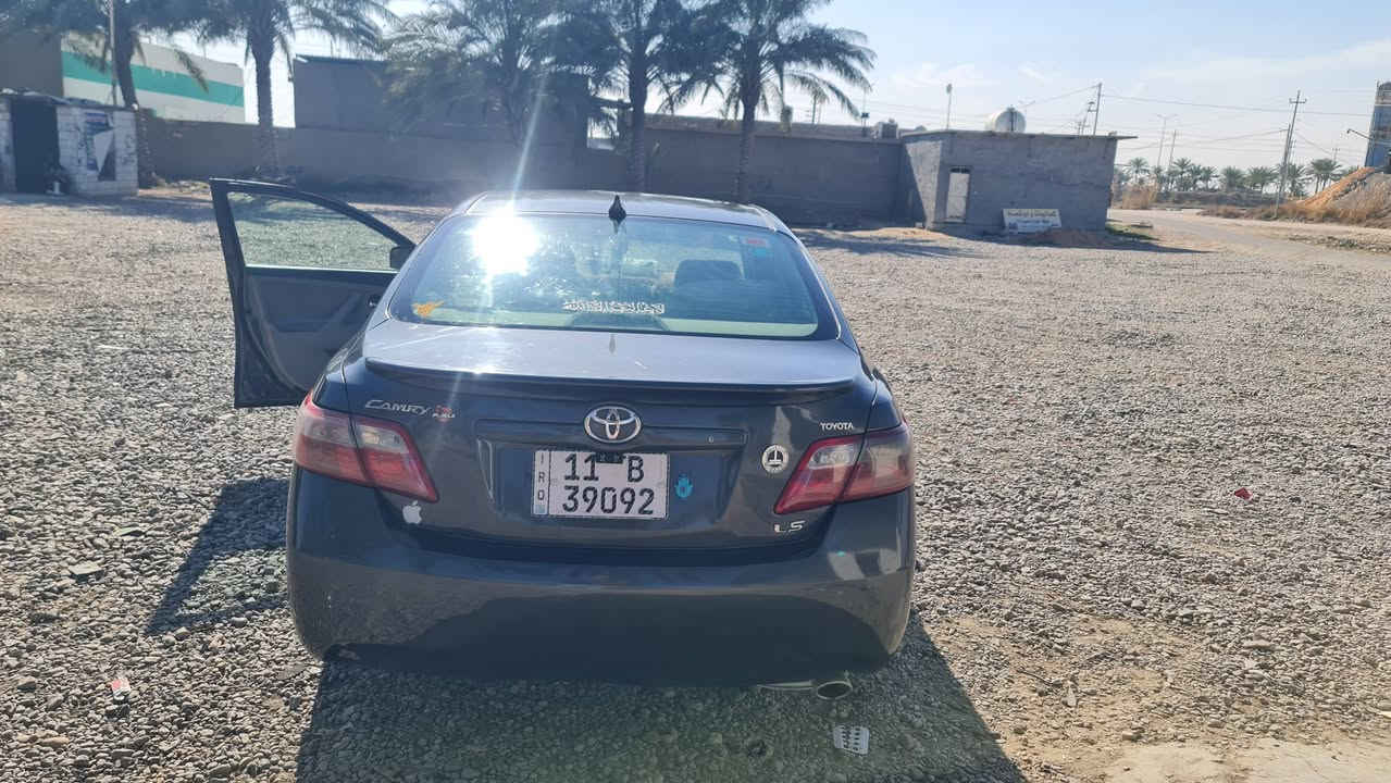 السلام عليكم كامري 2007  امريكي مصبوغه عام بسبب الجراد كير مكينه شرط الفحص  معروضه ٩١ ورقه وبيه مجال 
ماشيه ١٣٤ الف حقيقي رقم تلفون ***********
