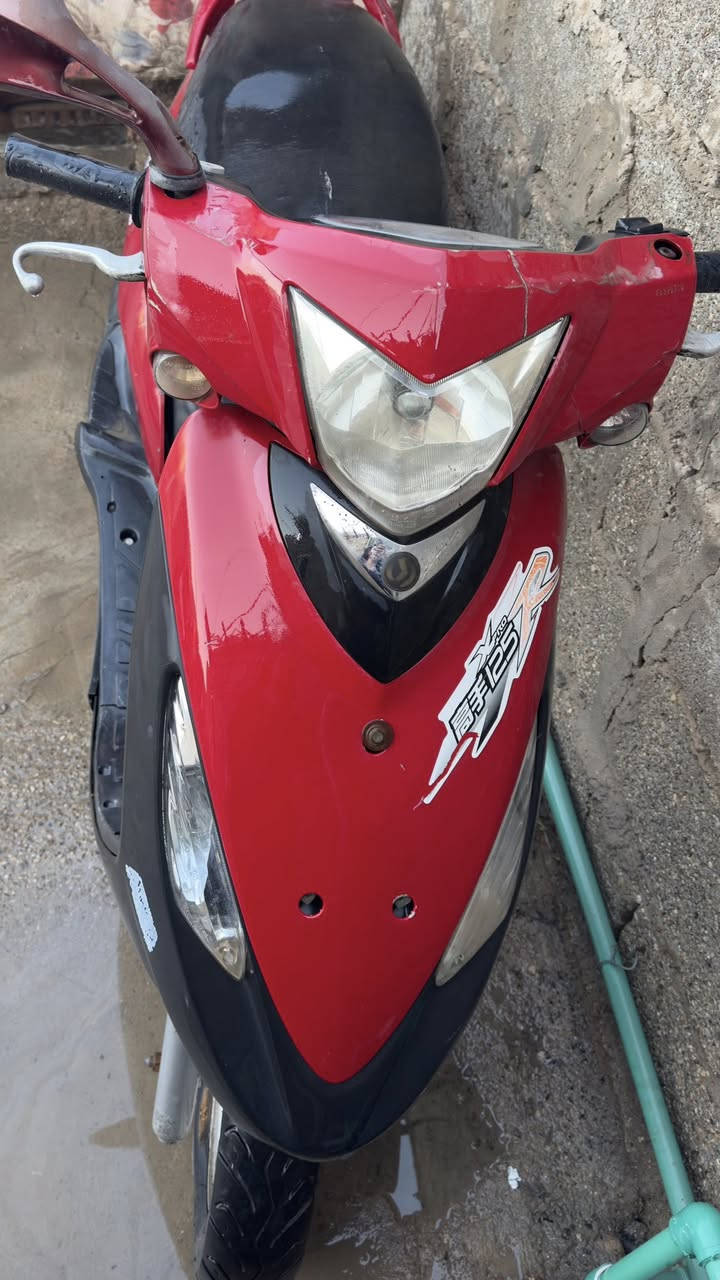 دراجة سيام كوري الباتري واكف سعرها 150 وبيهه مجال الشراي يتصل ع هذا رقم ‭0781 167 2585‬
