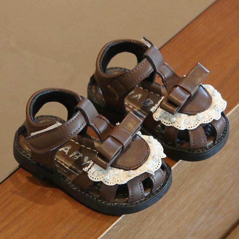 ✨ صندل بناتي خفيف وطبي ✨
راحة وأناقة لبنوتتكم بكل خطوة 🤍

تصميم ناعم بفيونكة جميلة
مريح للمشي اليومي والمناسبات 👣

📏 القياسات: من 21 إلى 30
💰 السعر: 17 ألف دينار
🎨 متوفر بلونين (أبيض وبني)

📍 العنوان: كوت، شارع ألف عافية، ركن شارع بدلات الأعراس، مجمع جنائن واسط، قرب أزياء فوازير 2
📦 نوفر توصيل لجميع محافظات العراق

#سنتر_علي_هادي
#أحذية_أطفال
#صندل_بناتي
#مديلات_جديدة
#أزياء_أطفال
تسوق_الكوت
عيديات
توصيل_لكافة_المحافظات


**إذا كنت صاحب هذا الإعلان وتريد حذفه لأي سبب، رجاءا أرسل رسالة إلى الدعم الفني**