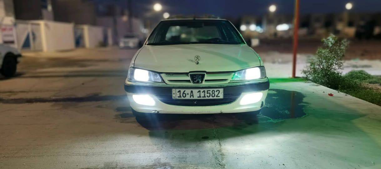 السلام عليكم بيجو بارص 2012  السياره جاهزه كير فرنسي مكينه جديده   شاشه وكامره وسستم سماعات سنويه 2030 مكانه نجف السعر 45 وبيه مجال ‏‪***********‬‏
