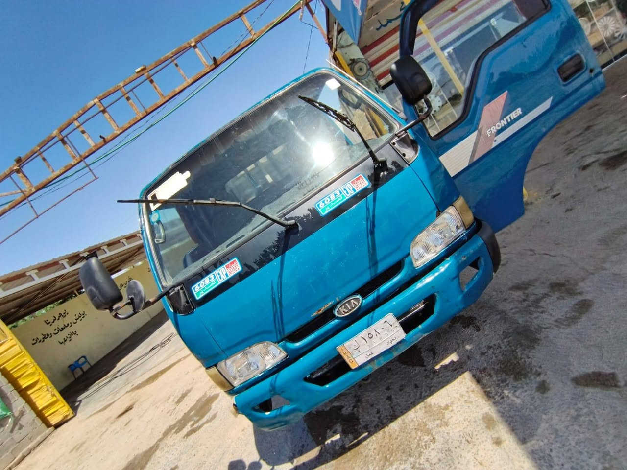 السلام عليكم 
فونتيرا فحل موديل ٢٠٠٢  ب٩٠$قابل للتفاوض 
رقم بغداد لل٢٠٢٧ 
تحويل مباشر 
مكينة وكير واكسل وشواصي وحدادية وكهربائيات كفالة 
مزودة بتانكي سعة ١٠٠ لتر 
والبدي مغلف ببليت مغلون ثقيل جوانب وارضية 
ومحجر فصال ثقيل 
مكانها نجف ناحية الحرية 
للاستفسار ***********     ***********
