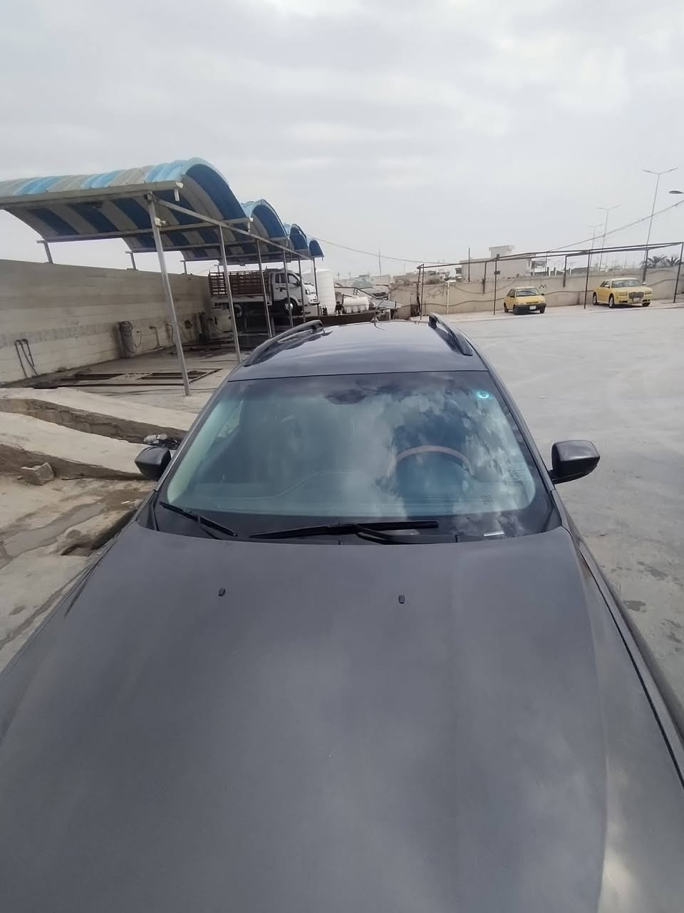 جيب بزون موديل 2019 الحادث جاملغ السائق وشويه من بنيد الدواخل نضيفه السياره فور ويل جاهزه السعر 120 بيه مجال قليل ***********
