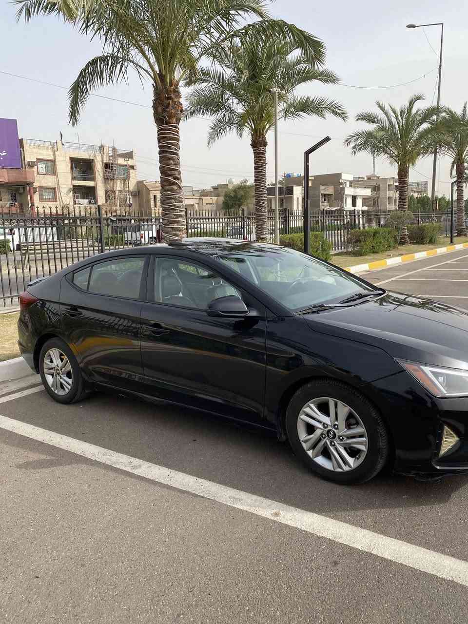 النترا 2020فول مواصفات محرك 2000دوش حادثهة موضح بالصور السعر 127وبيهة مجال رقم ***********
