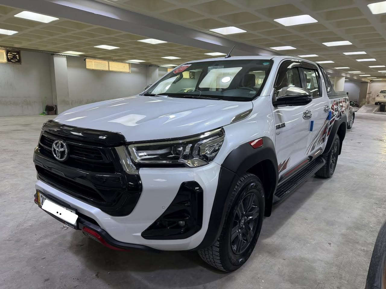 تويوتا هايلوكس 2025 ساس محرك 6 سلندر   
(مواصفات اوتوماتيك -رادار - مرى شفط -  
لايت ليد - بونيد جكات - كشنات تبريد - بصمه 
شاشه - كامره - حساسات - فول مواصفات)

ماشى 20,000 الف حقیقی
مكفوله كفاله عامه محرک و کشر بشرط 
   
رقم اربيل بشرط تحويل غرامه 
    
سعر 397 ورقا بى مجال 

مكان قضاء كلار

***********
