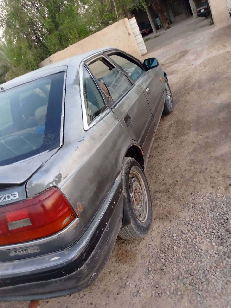 سلام عليكم مازده 1991 مكيه 1600مسكر كير محرك اكسن مكفولات رقم بغداد تحويل مباشر السعر 22 وبيه مجال *********** مكان بغداد ابو غريب خان ضاري
