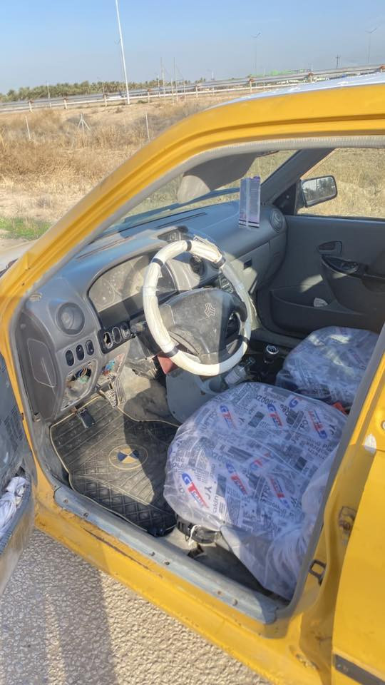 سلام عليكم سايبه للبيع موديل 2011 رقم الماني سنويه لل2027 راعيه ماوصله سياره حداديه كير مكينه كفاله المكينه جفتته تجفيت كامل ونقصه جاملغ شوفت عينك وشيال مال بنيد الغرفه تخبل ونضيفه السياره خير من الله المكان بابل حمزه الغربي قرب الدولي السعر 16 وبيه مجال حك الجيه رقم الهاتف ***********
