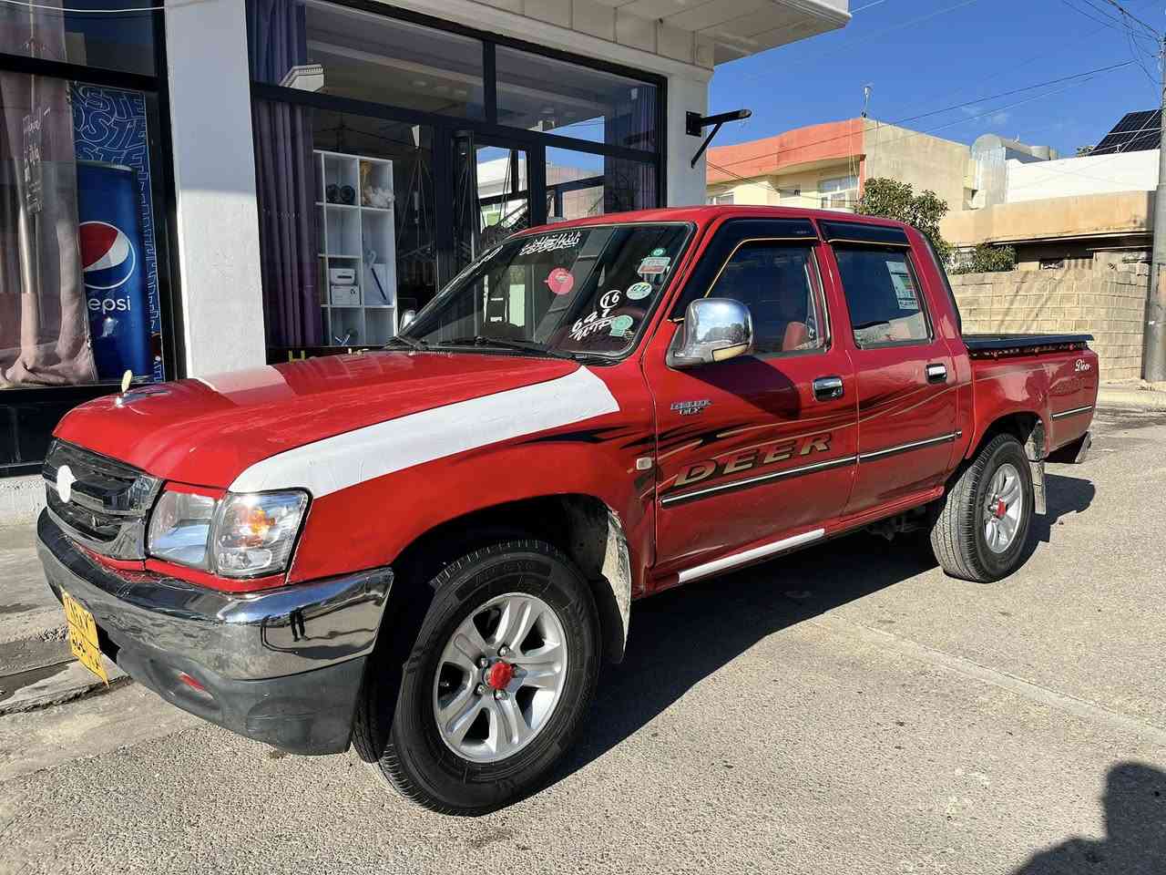 DEER 2010
188k.mرؤشتوة 
موئةنةتة 
كوشن مةرزيية 
جوارتاية تازة 
رةقةم سليمانية 
گيرومةكينة بةشةرت 
تةقةورةقة بةشةرت 
دووپةلة ساردو يةك بست سبوغة 
كالبونةوةي نيية 
سةيارةكة مالي دؤستة 
بؤنرخ پةيوةندي بكةن بة
ژ.م***********
ژ.م***********
