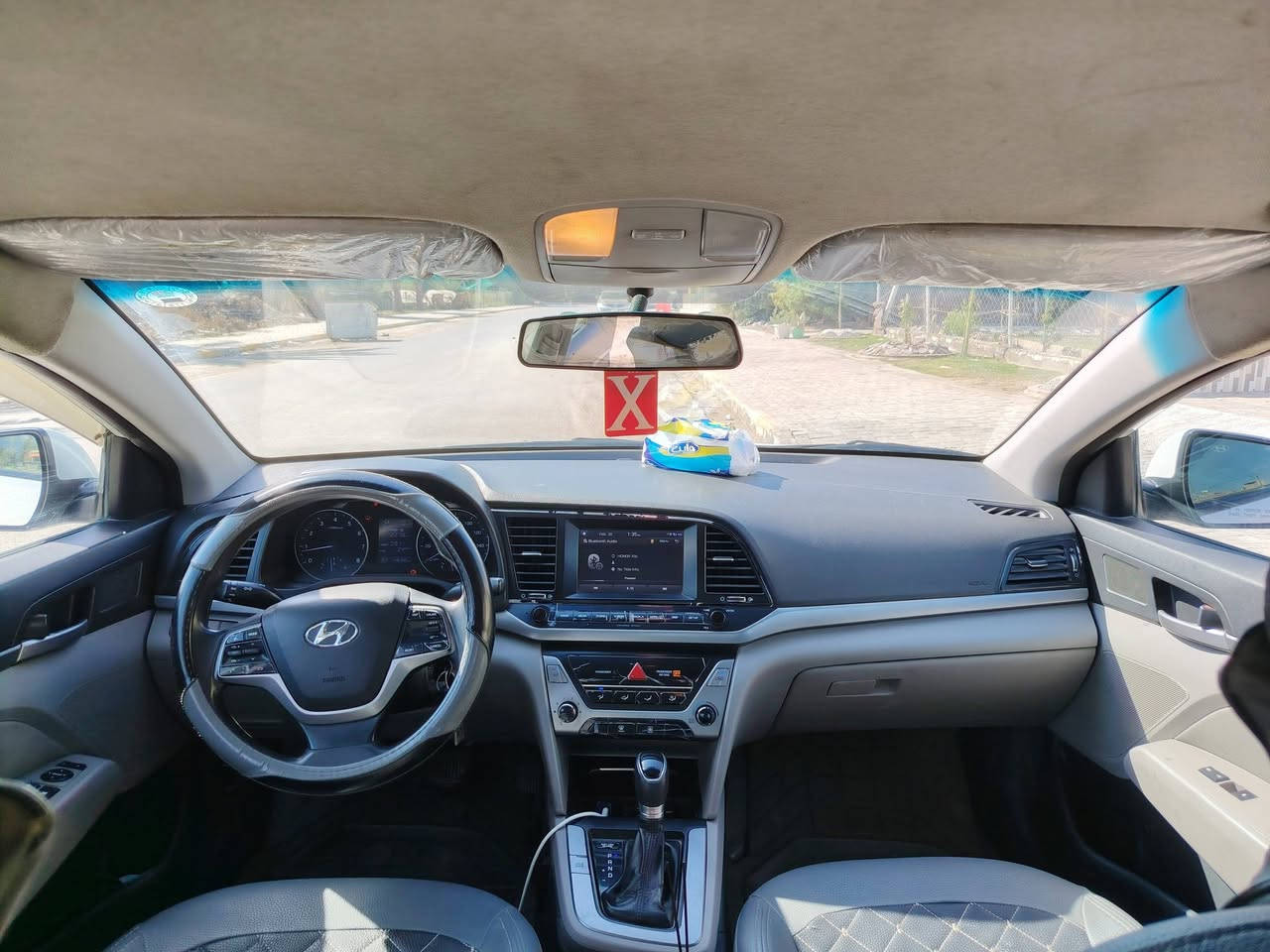 السلام عليكم انترا 2018 امريكي رقم أربيل الجديد سنويه ل٣٠ هزا جديده محرك 2000 مكفول كير مكفول تخم تاير جديد سدر خلفي أمامي جديد السياره جاهزه منكلشي ليبل واحد حتا الدعاميات كفاله من التبديل فقط فقط الجامع الأمامي رش بدون اي دواخل ومعجون وصار عندي بيها تكشير حافت القماره ومكانات بصيطه يعني السيارة كفاله من الضربه والتبديل ماشيه ١٣٠ تراي كلش حلو وضع الشركه السعر ١١٩ وبيها مجال بسيط مكان صويره شحيميه الشراي يتصل ***********
