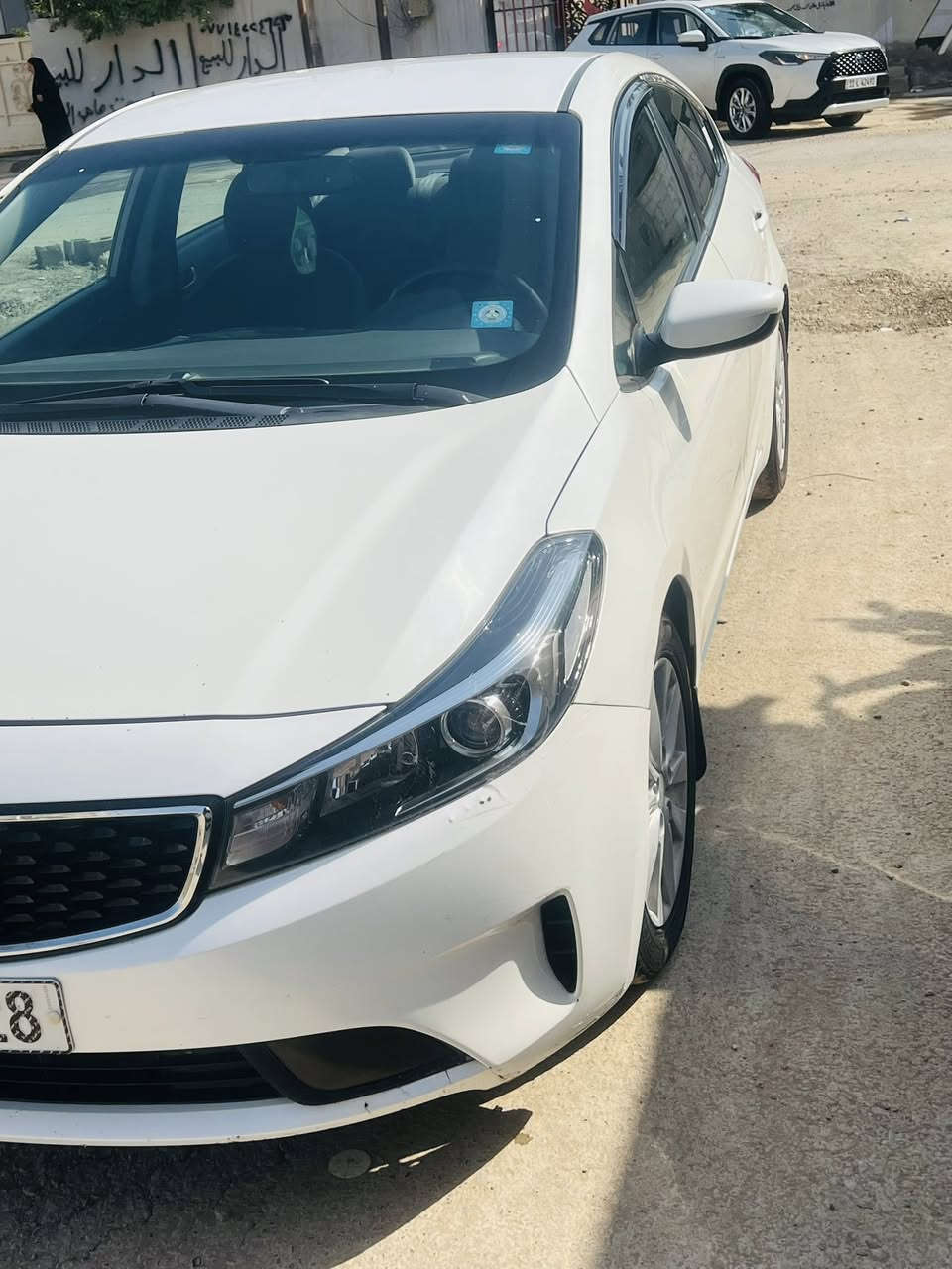 كيا فورتي موديل 2017 مكينه كير شرط مكينه 2000 دوش صدر جديد رقم ديالى دولي بسمنه شرط تحويل صبغ حزام بدون دواخل تبريد تدفئه كله شغال سياره جاهزه بعد احلى من صور السعر 95 وبيه مجال استفسار على رقم *********** مكان سياره ديالى بعقوبه المفرك
