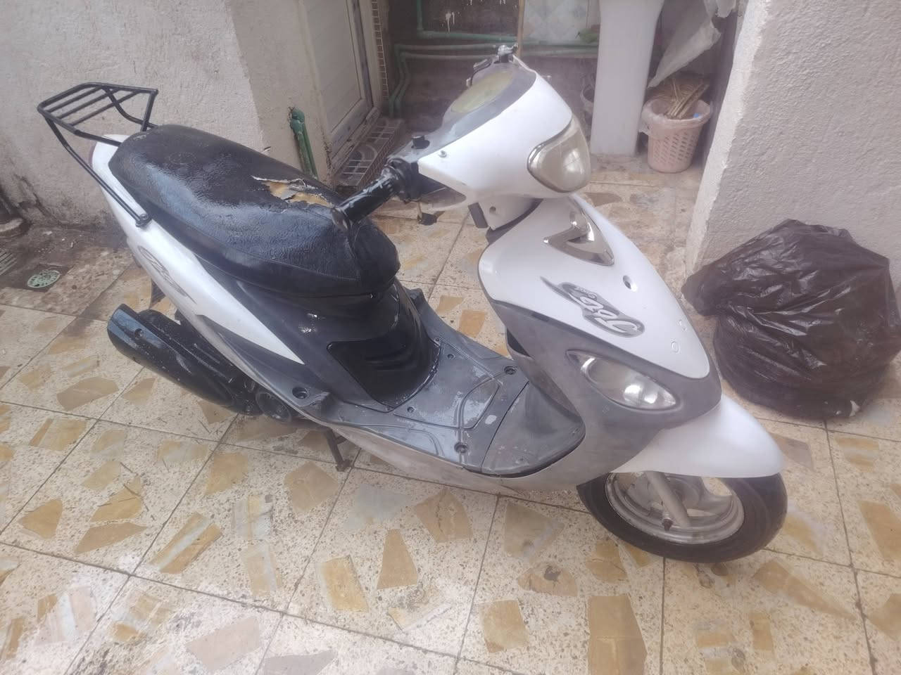 ماكس قجمه جانت بوشه ٥٥ ورجعت ٤٩ كهربائيات كلها شغاله سلف طايح بس شغال مابي مشكله دراجه دكة هندر 500 قفل مكاني البراضعيه ***********
