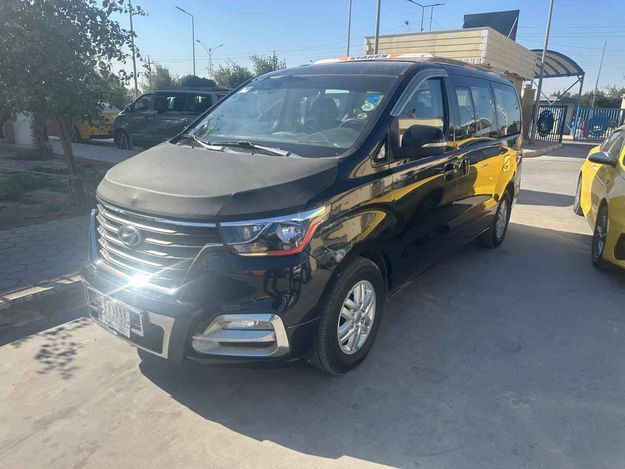 السلام عليكم للبيع ستاركس 21 اصل كفاله عامه مكينه سبلاين قبق اسود السعر 290 وبيها مجال قليل ***********
